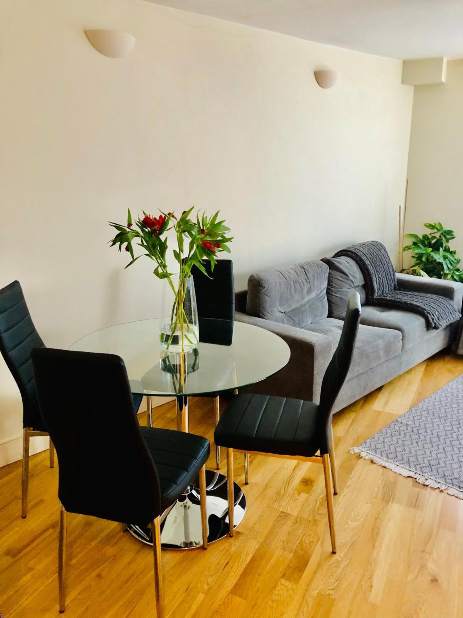 Apartment Modern 2 Bedroom 1 Min From Metro
